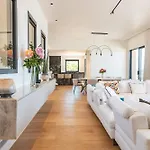 Lume Di Palombaggia Villa *