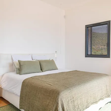 Lume Di Palombaggia Musoleu