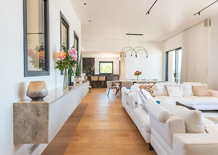 Lume Di Palombaggia Villa *