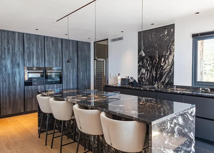 Lume Di Palombaggia Villa *